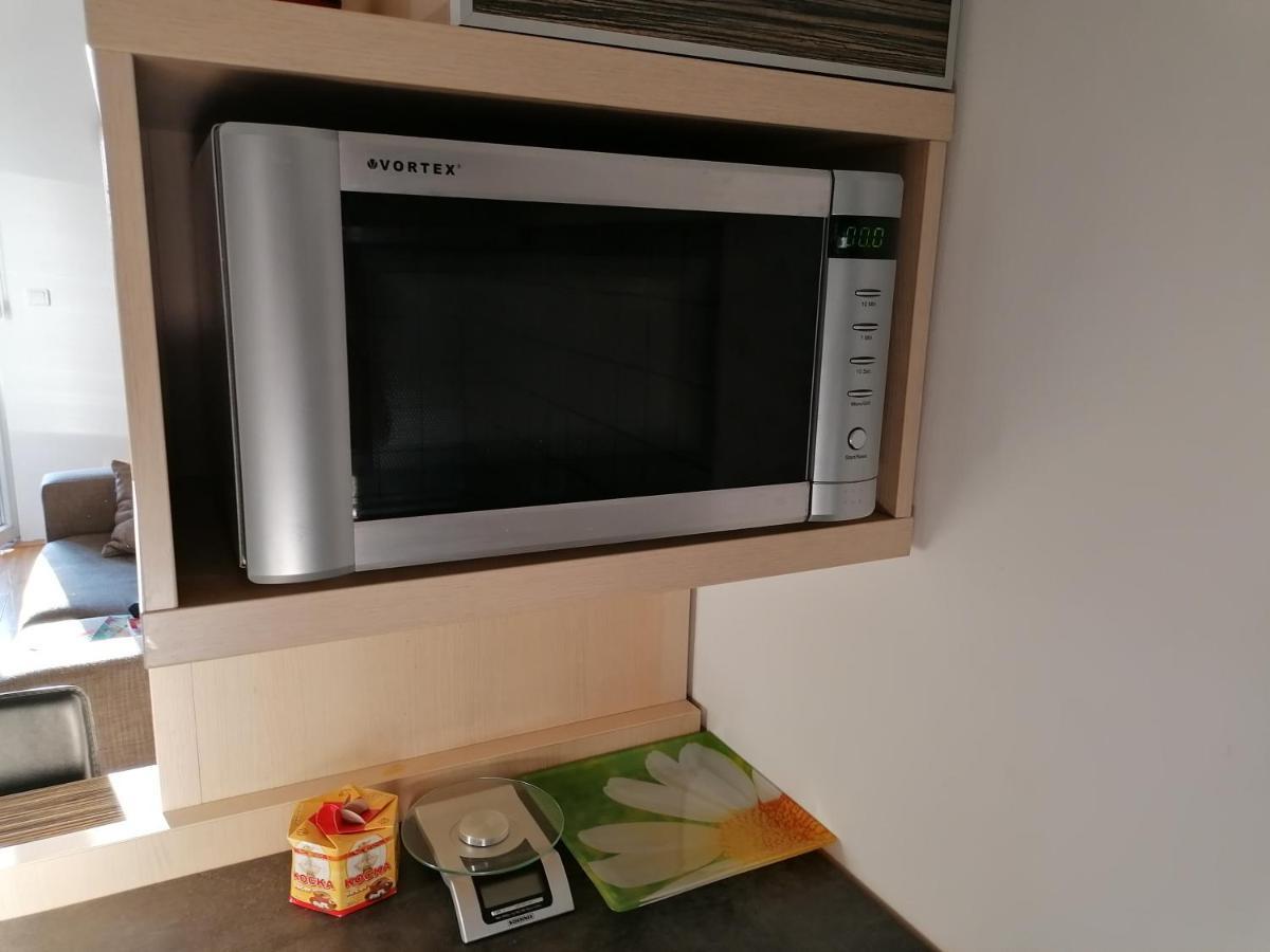 Apartman Breza Kruševac Exteriör bild