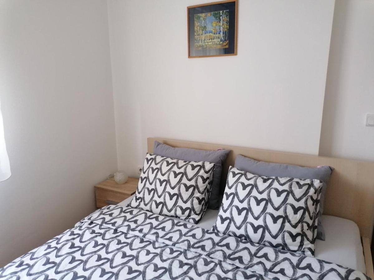 Apartman Breza Kruševac Exteriör bild